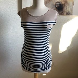 🤰🏻Cute, soft maternity Tee